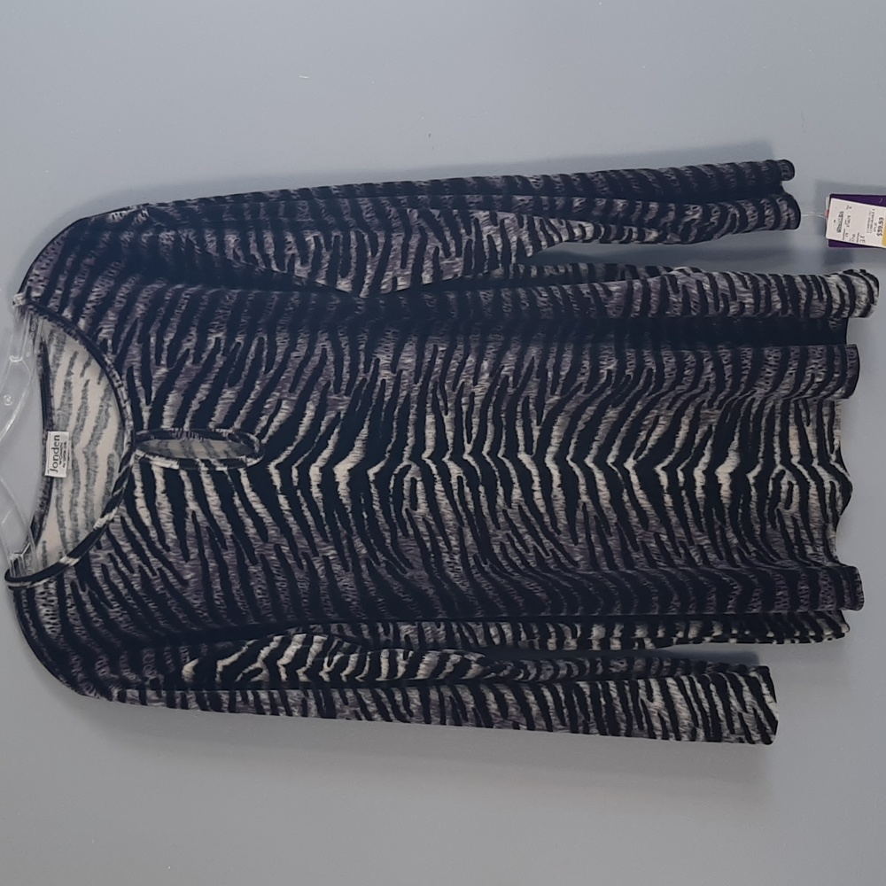 * Jonden Women Top ~ Size 2X